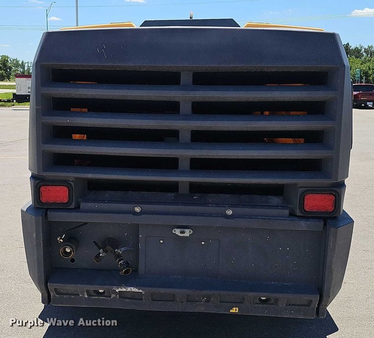 image for item DR3827 2018 Atlas-Copco XATS 400 JD8 air compressor