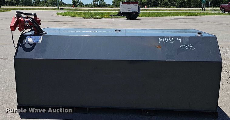 image for item DR3830 Fuel tank