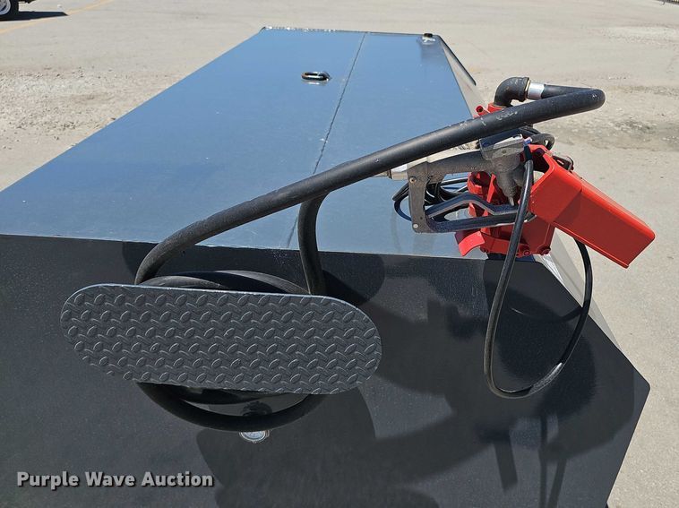 image for item DR3830 Fuel tank