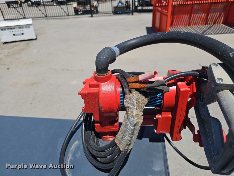 image for item DR3830 Fuel tank