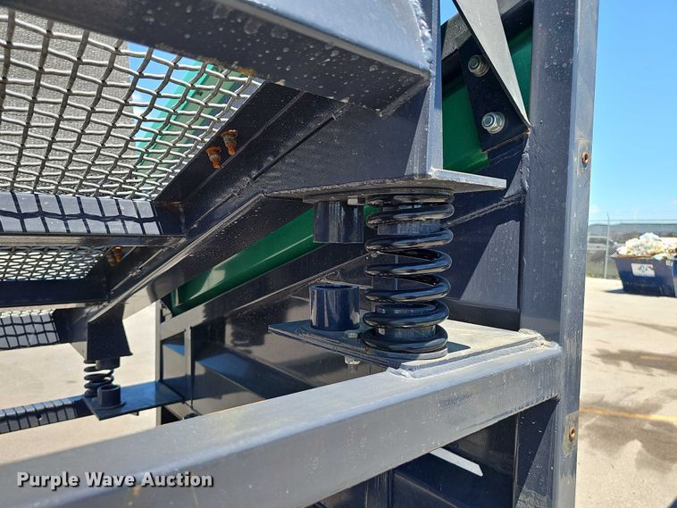 image for item DR3836 Rock screen