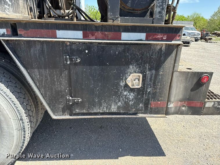 image for item DS3706 2007 Kenworth utility / service truck