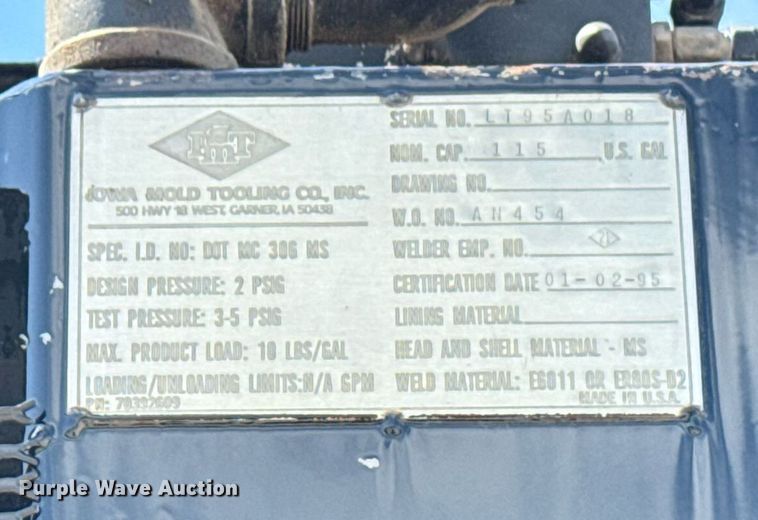 image for item DS3706 2007 Kenworth utility / service truck