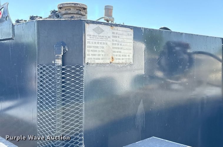 image for item DS3706 2007 Kenworth utility / service truck