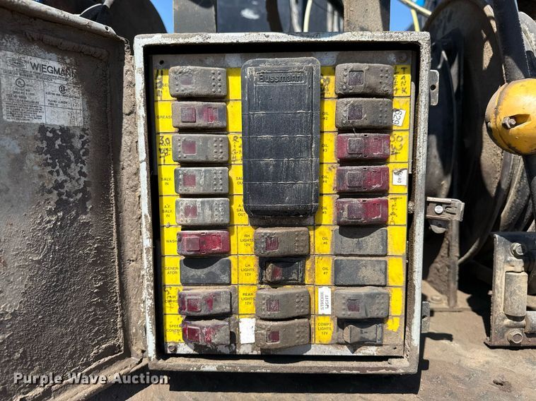 image for item DS3706 2007 Kenworth utility / service truck