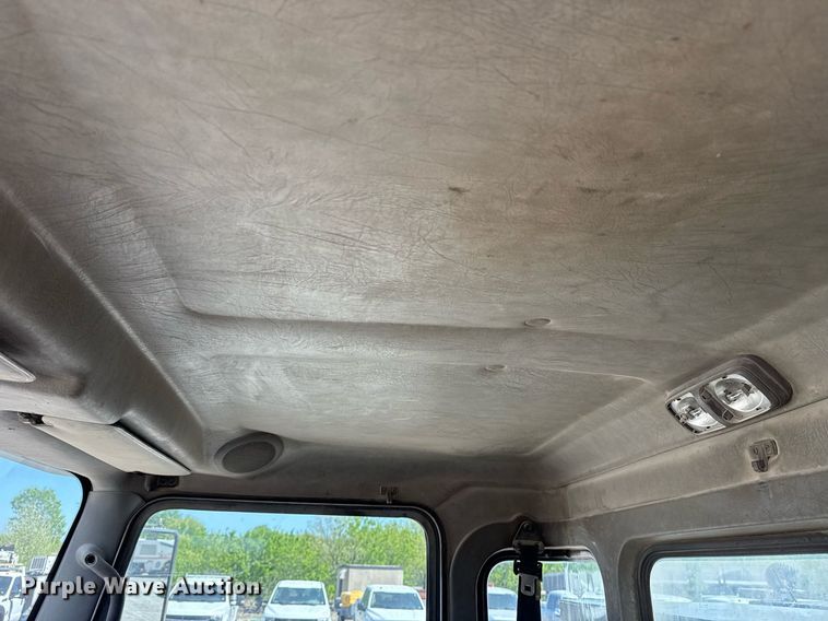 image for item DS3706 2007 Kenworth utility / service truck