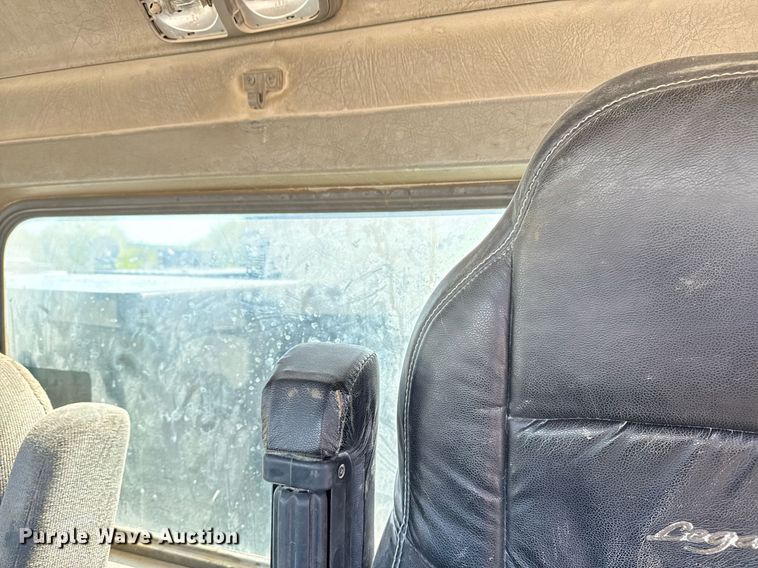 image for item DS3706 2007 Kenworth utility / service truck