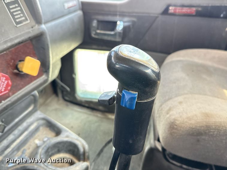 image for item DS3706 2007 Kenworth utility / service truck