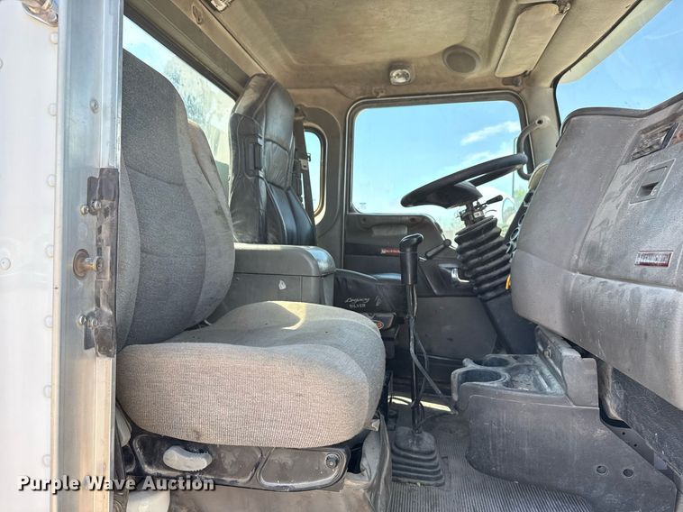 image for item DS3706 2007 Kenworth utility / service truck