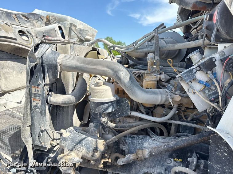 image for item DS3706 2007 Kenworth utility / service truck