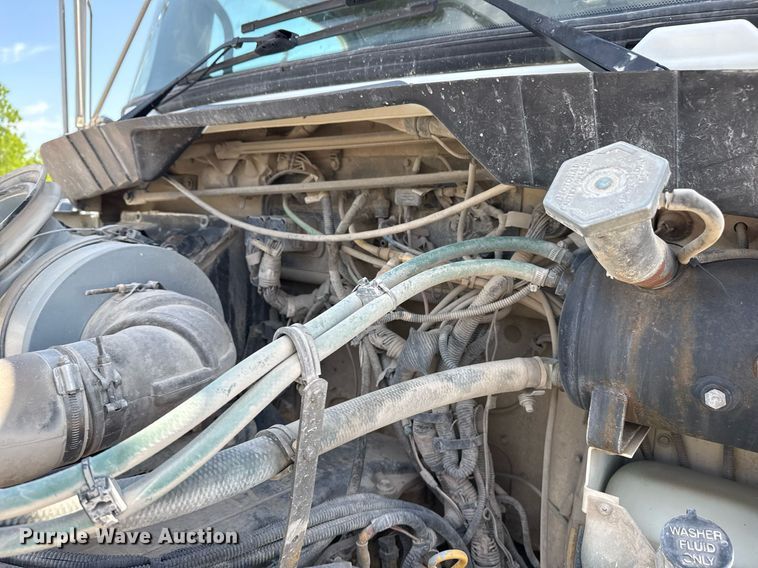 image for item DS3706 2007 Kenworth utility / service truck