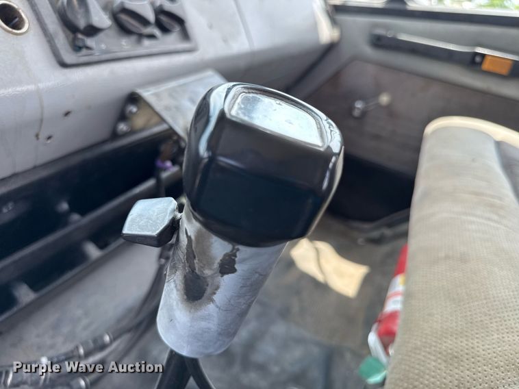 image for item DS4351 1992 Freightliner FL80 rollback truck