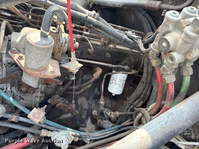 image for item DS4351 1992 Freightliner FL80 rollback truck