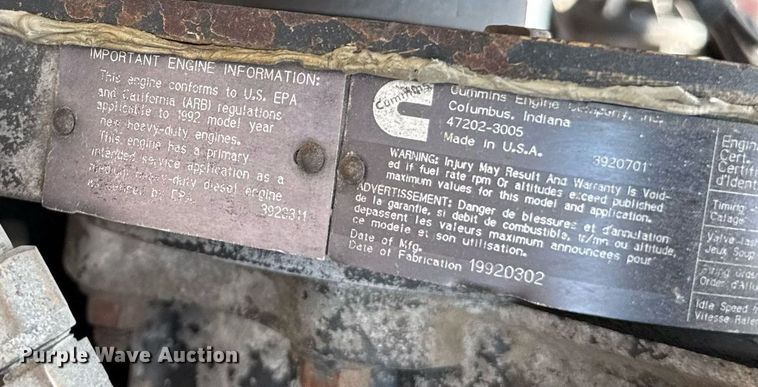 image for item DS4351 1992 Freightliner FL80 rollback truck