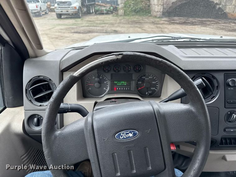 image for item DS4359 2008 Ford F450 Super Duty XL utility / service truck