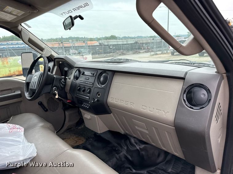 image for item DS4359 2008 Ford F450 Super Duty XL utility / service truck
