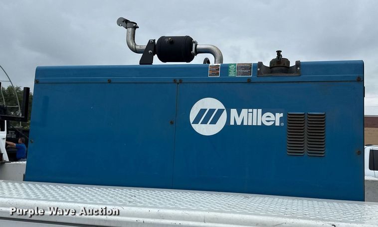 image for item DS4360 Miller Big Blue 600 Air Pak welder/generator