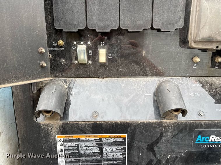 image for item DS4360 Miller Big Blue 600 Air Pak welder/generator