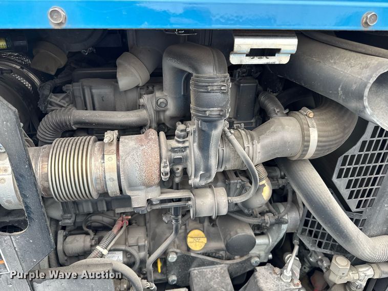 image for item DS4360 Miller Big Blue 600 Air Pak welder/generator