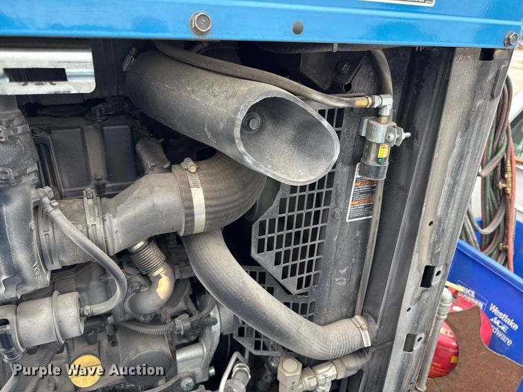 image for item DS4360 Miller Big Blue 600 Air Pak welder/generator