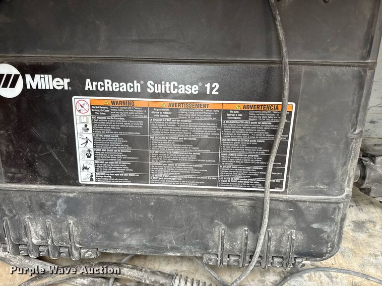 image for item DS4360 Miller Big Blue 600 Air Pak welder/generator