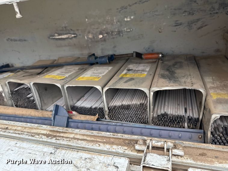 image for item DS4360 Miller Big Blue 600 Air Pak welder/generator