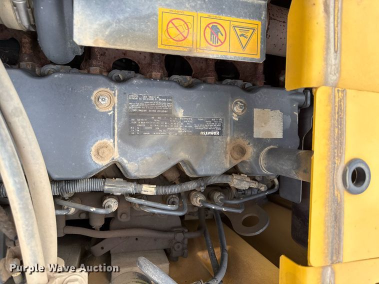 image for item DS4361 2011 Komatsu PC228USLC-8 excavator