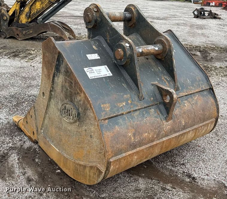 image for item DS4362 Geith excavator bucket