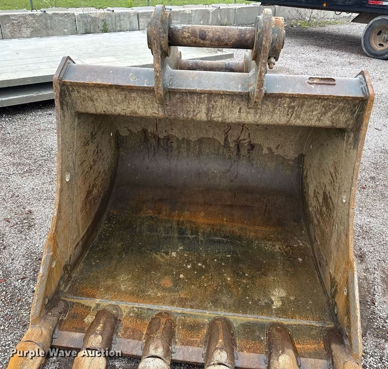 image for item DS4362 Geith excavator bucket