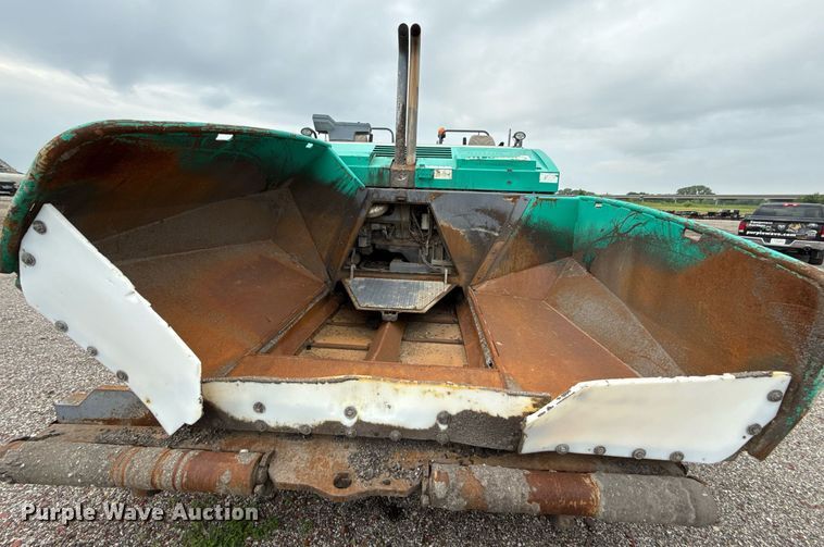 image for item DS6439 2013 Vogele Vision 5200-2I paver