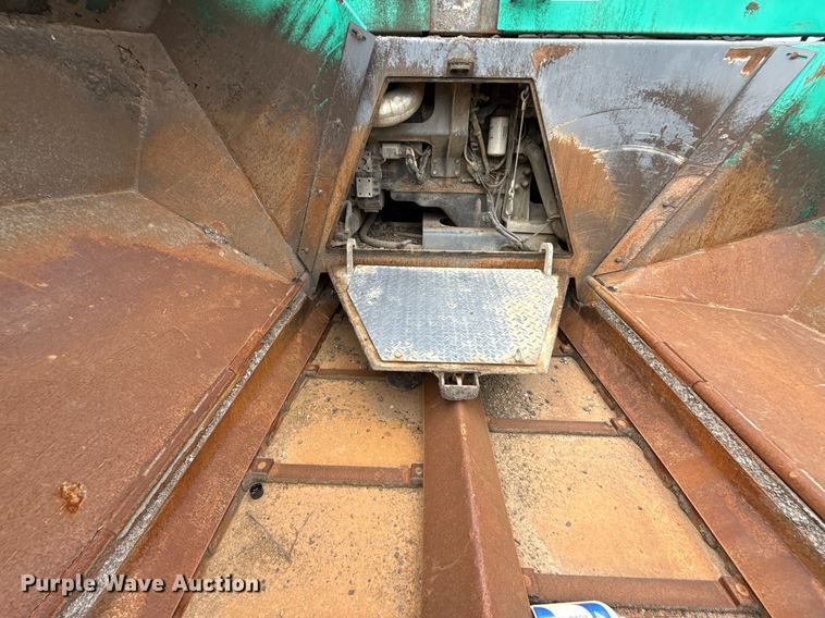 image for item DS6439 2013 Vogele Vision 5200-2I paver