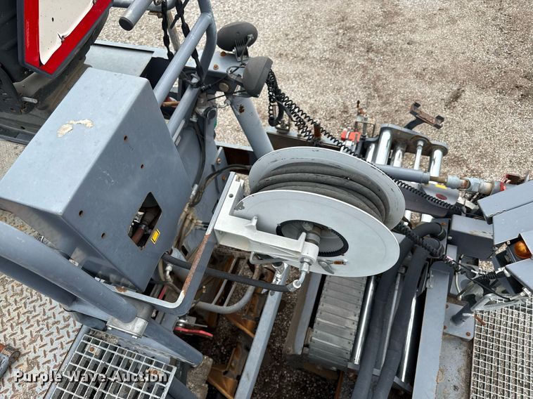 image for item DS6439 2013 Vogele Vision 5200-2I paver