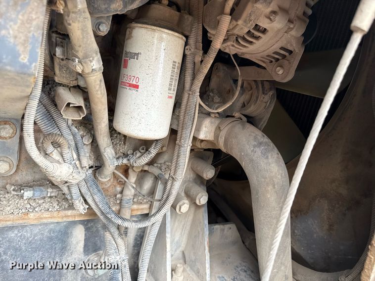 image for item DS6439 2013 Vogele Vision 5200-2I paver