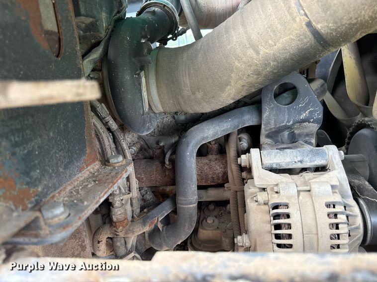 image for item DS6439 2013 Vogele Vision 5200-2I paver