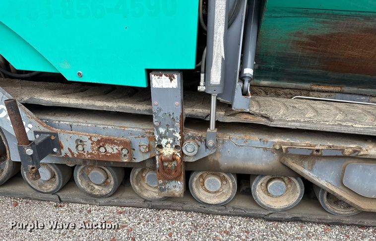 image for item DS6439 2013 Vogele Vision 5200-2I paver