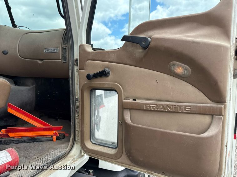 image for item DS6440 2007 Mack CV713 dump truck