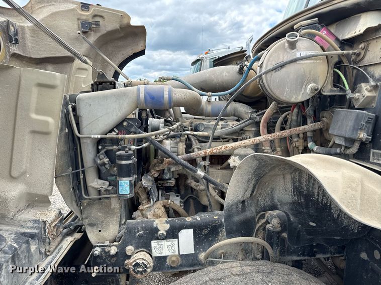 image for item DS6440 2007 Mack CV713 dump truck