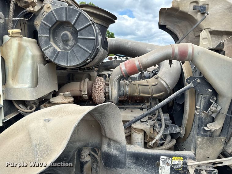 image for item DS6440 2007 Mack CV713 dump truck