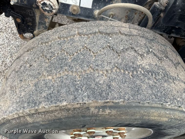 image for item DS6440 2007 Mack CV713 dump truck