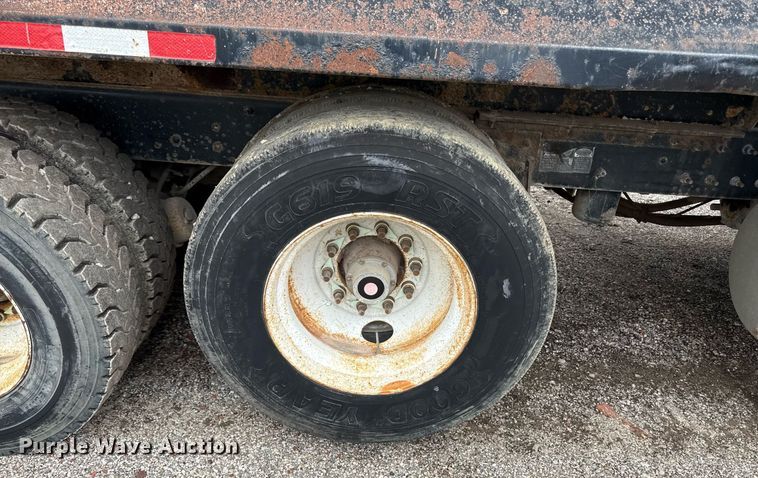 image for item DS6440 2007 Mack CV713 dump truck