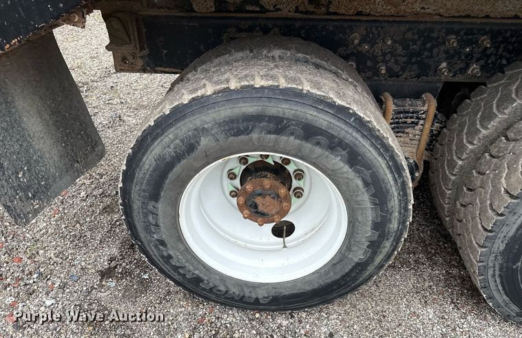 image for item DS6440 2007 Mack CV713 dump truck