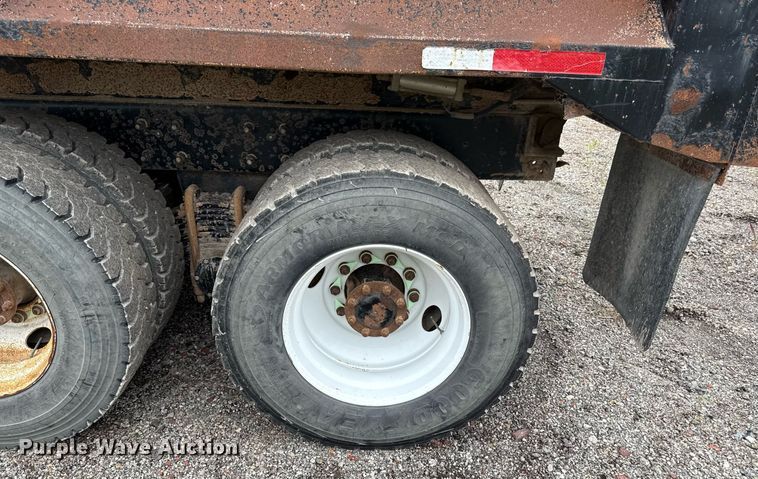 image for item DS6440 2007 Mack CV713 dump truck