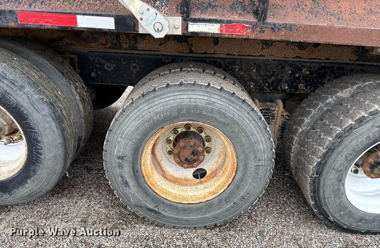 image for item DS6440 2007 Mack CV713 dump truck