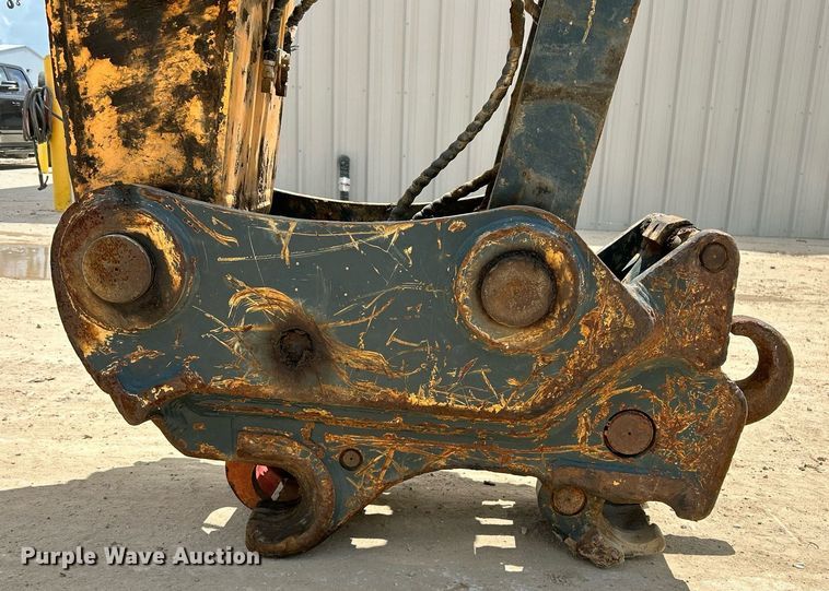 image for item DT4919 2020 Hyundai HX330L excavator