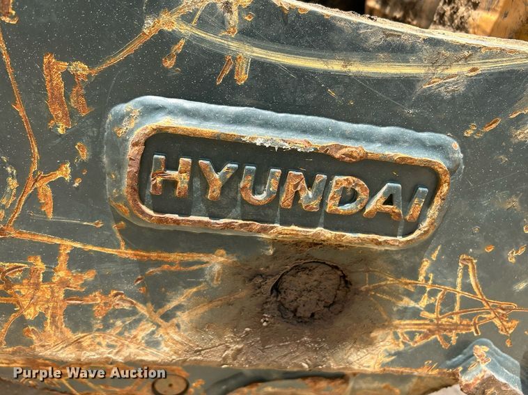 image for item DT4919 2020 Hyundai HX330L excavator