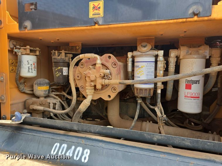 image for item DT4919 2020 Hyundai HX330L excavator