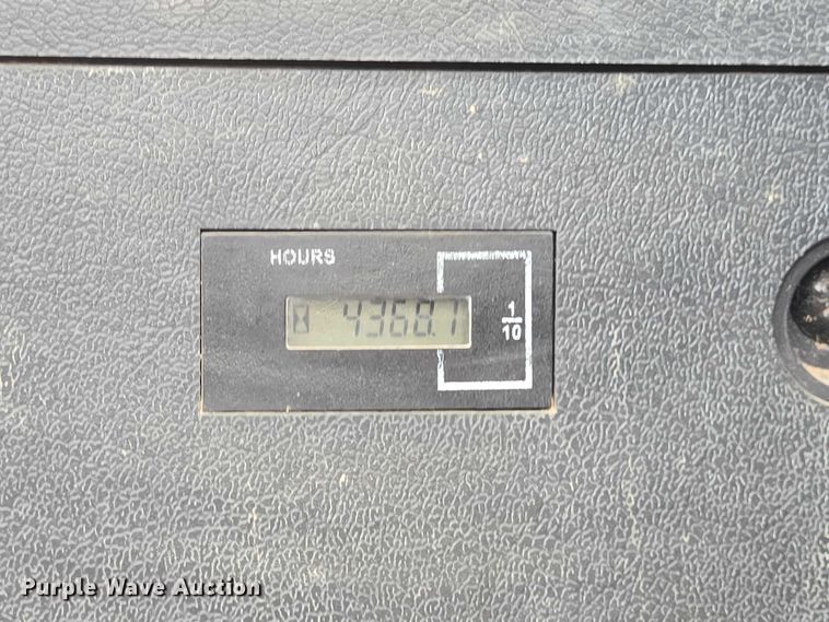 image for item DT4919 2020 Hyundai HX330L excavator