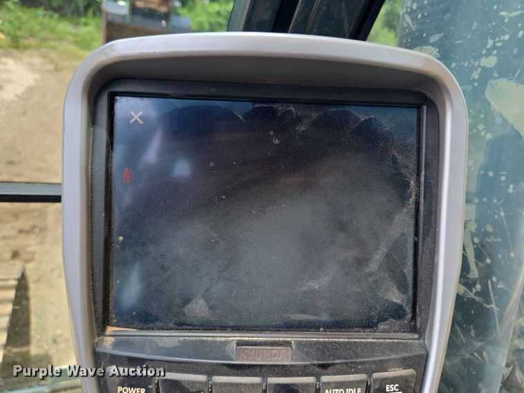 image for item DT4919 2020 Hyundai HX330L excavator