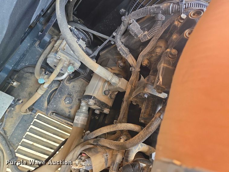 image for item DT4919 2020 Hyundai HX330L excavator