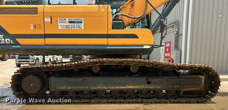 image for item DT4919 2020 Hyundai HX330L excavator